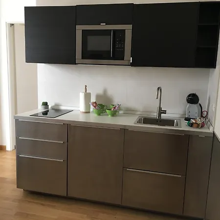 H1 Bzerohome * Elmas